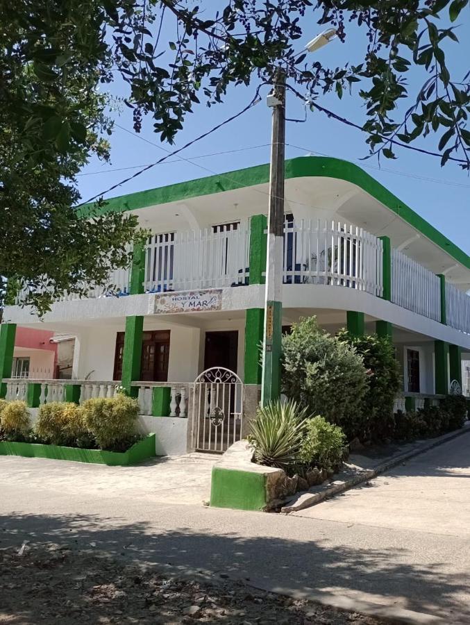 Sol Y Mar Hotel Puerto Limon Exterior photo